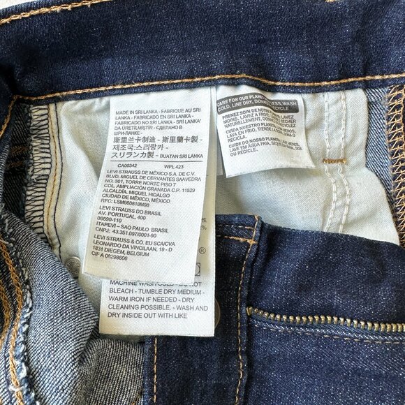 Levi's Dark Wash Denim Shorts - Picture 8 of 10